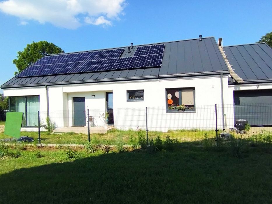 Instalacja fotowoltaiczna 10,0kW z magazynem energii 14kWh z montażem