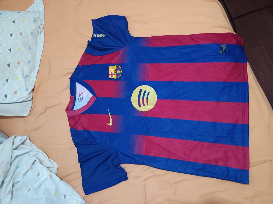Barcelona camisola principal 25/26