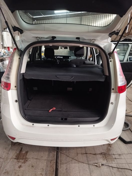 Renault grand scenic