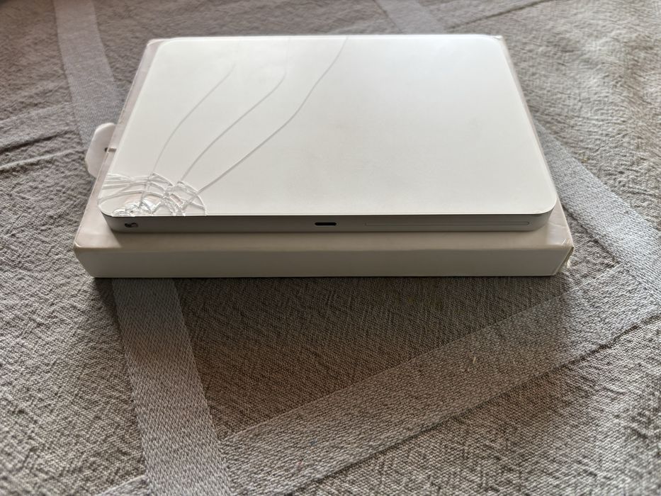 Magic Trackpad Rachado - A trabalhar 100%