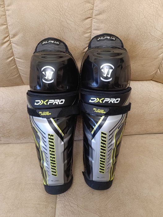 Хоккейные щитки Warrior Alpha DX Pro, бу.