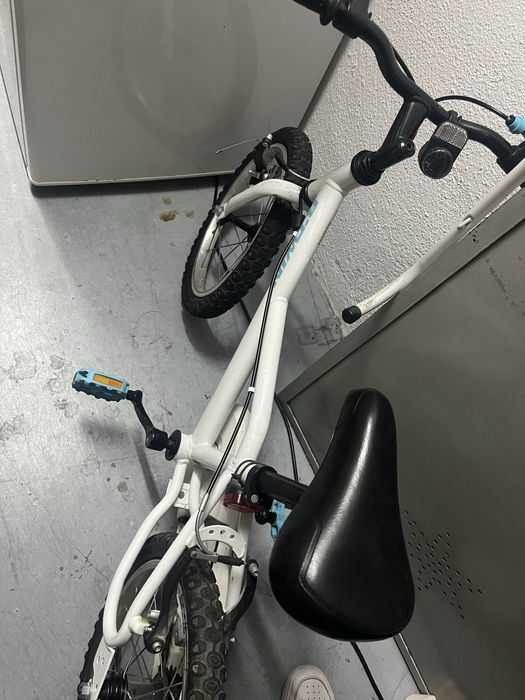 Bicicleta criança em bom estado