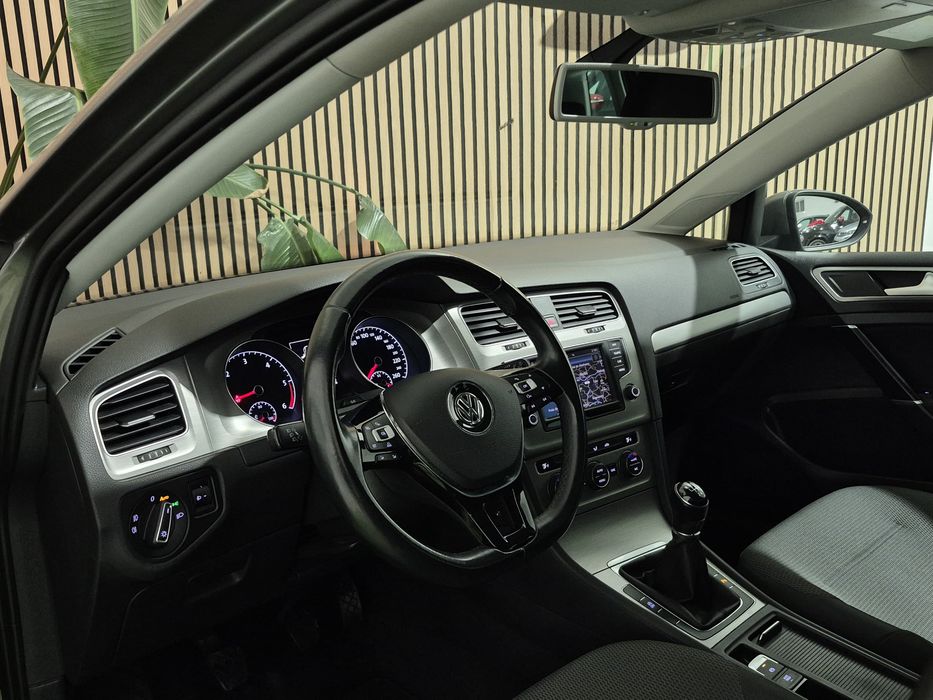 Volkswagen Golf Variant — fotografia 8