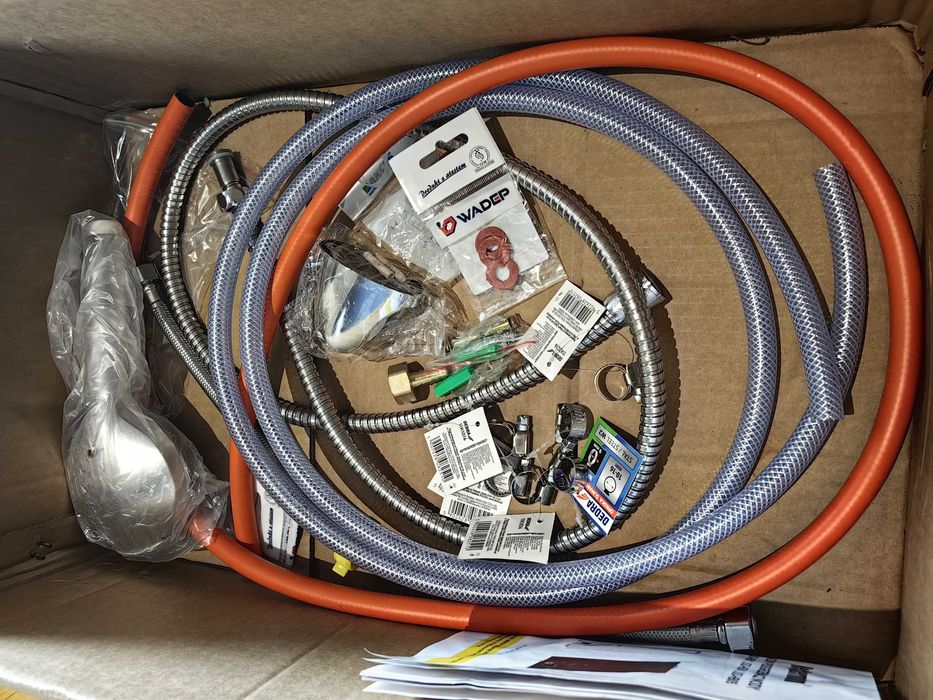 Junkers przepływowy gazowy podgrzewacz wody do przyczepy kampera LPG