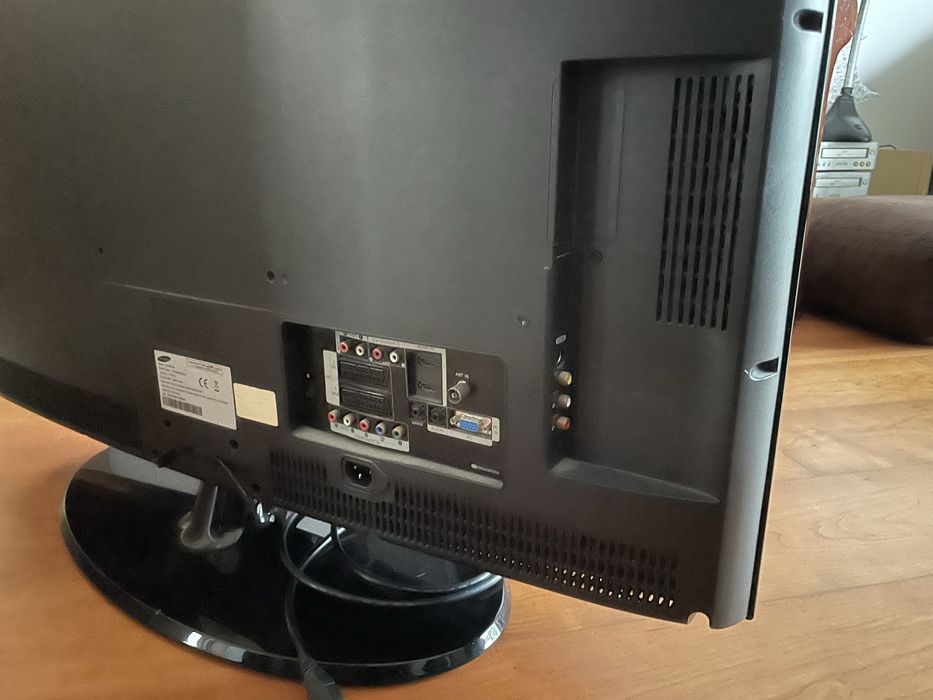 TV Samsung LCD 32 polegadas