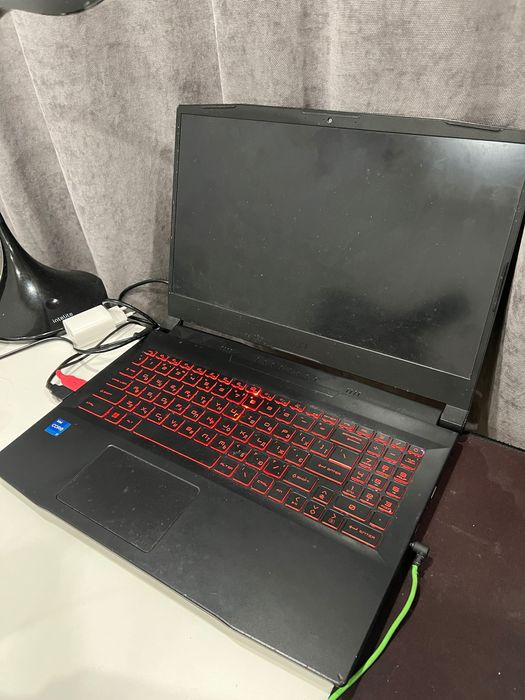 Ноутбук MSI Katana GF66 11UE