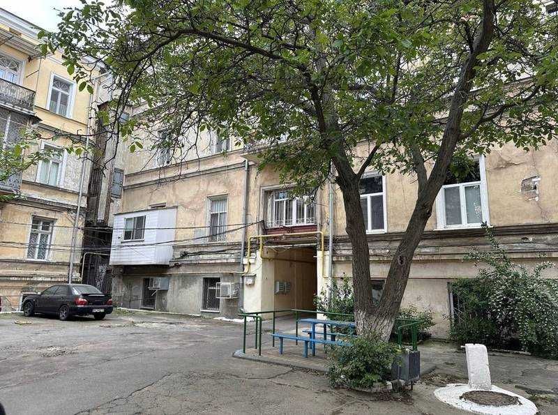 Продажа ! Трехкомнатная квартира с ремонтом ! Коблевская Центр