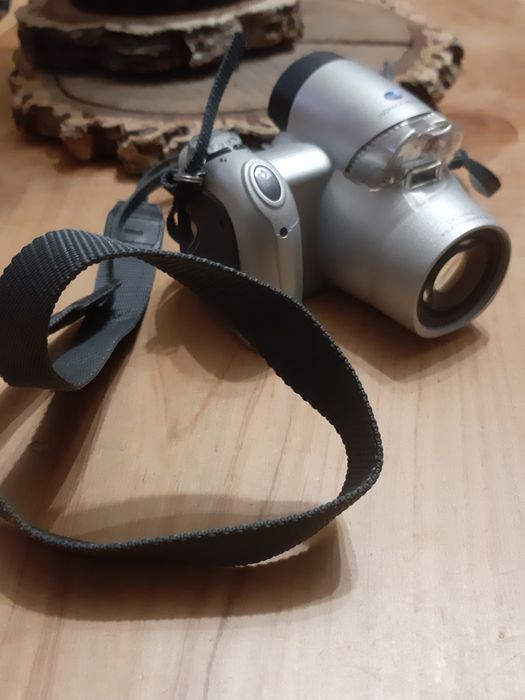 Maquina fotografica konica minolta