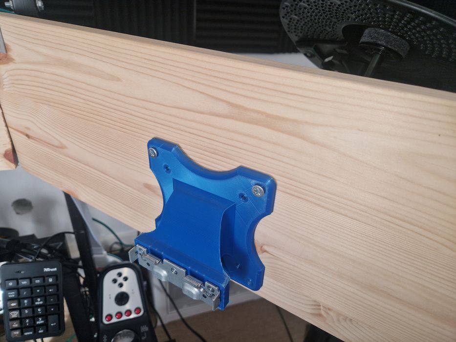 Monitores Triple screen 24"  simracing + vesa mounts (3d printed)