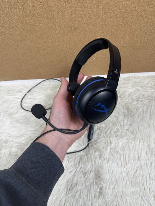 Ігорва гарнітура для спілкування і чату від hyper x для Sony PS 4-5