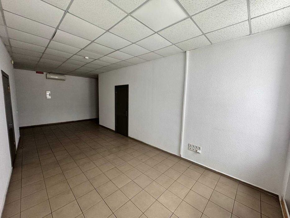 Сдам частину капитального складу Чабани Машинобудівна 1