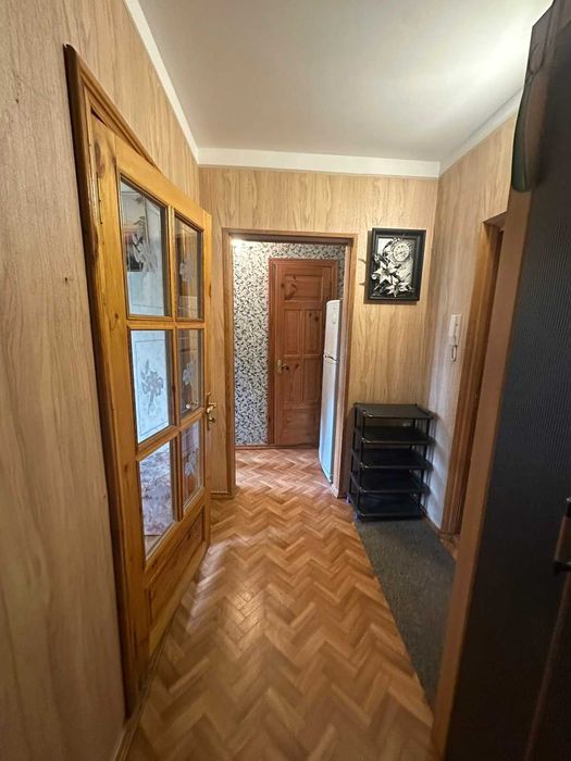 Продам 2 ком. квартиру пр. Добровольского