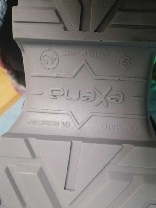 Робочі кросівки, спецвзуття. Ботинки рабочие 45размера.