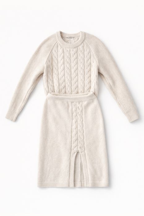 Вязаный костюм юбка и кофта