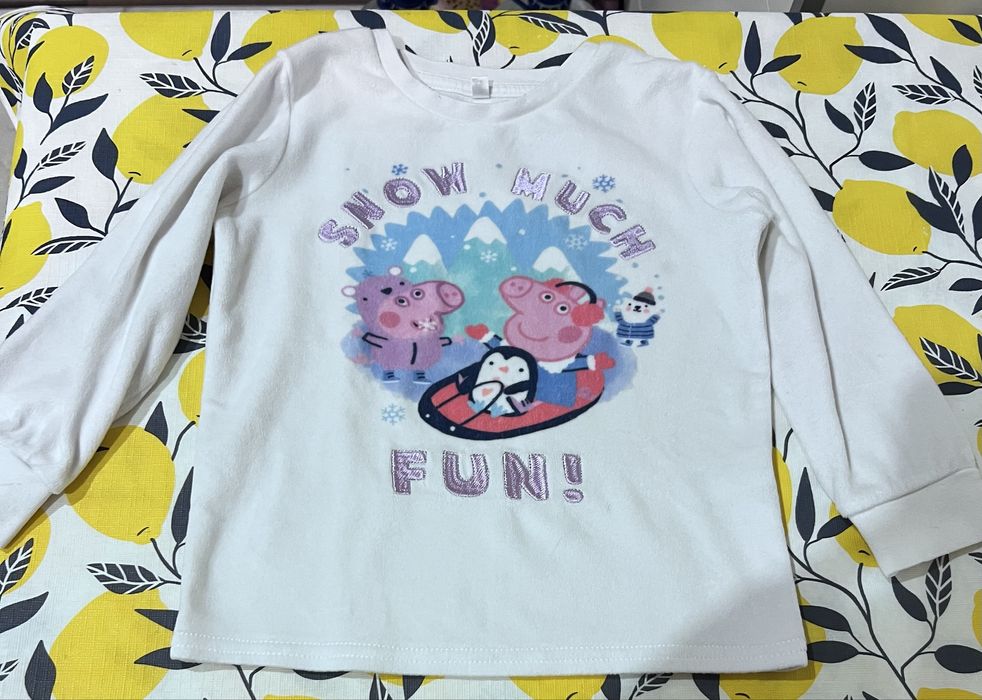 Pijama Polar C&A da Porquinha Peppa - 4 anos
