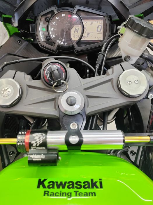 kawasaki zx4r - купити мототехніку - Ціна на OLX.ua