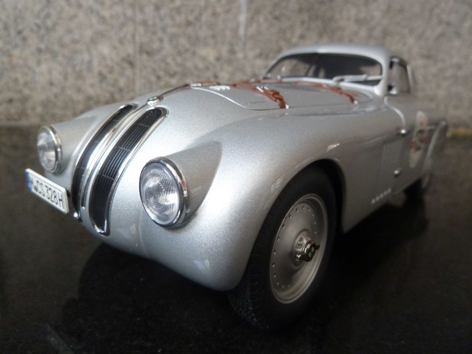 1:18 AutoArt Dealer Edition, BMW 328 Touring-Coupé, Minichamps