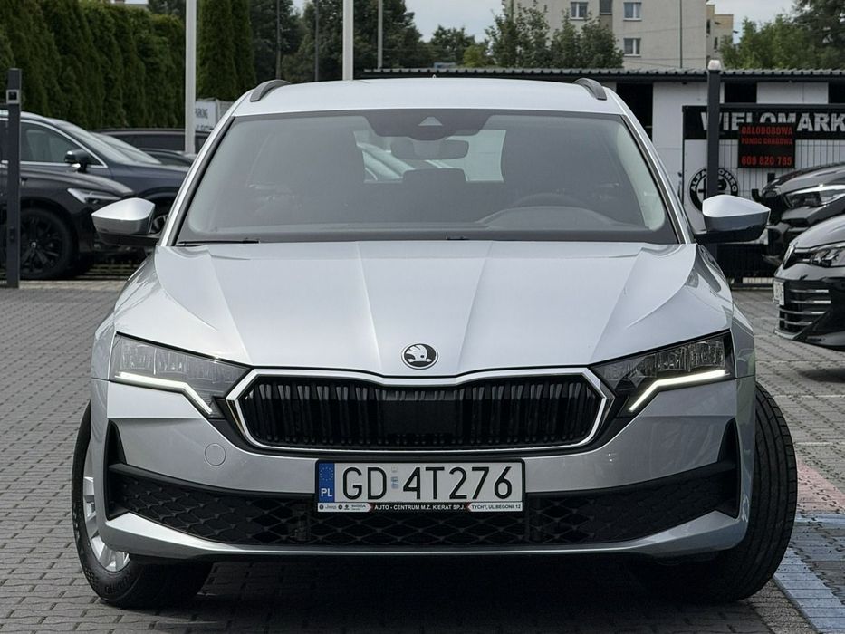 Skoda Octavia 1.5 TSI 115km essence smartlink lane assist  led gwarnacja fv23%