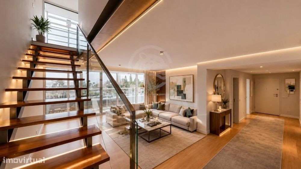 Apartamento Duplex T2 c/ Box e Piscina em Algés
