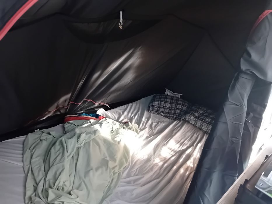 Tenda de campismo insuflável