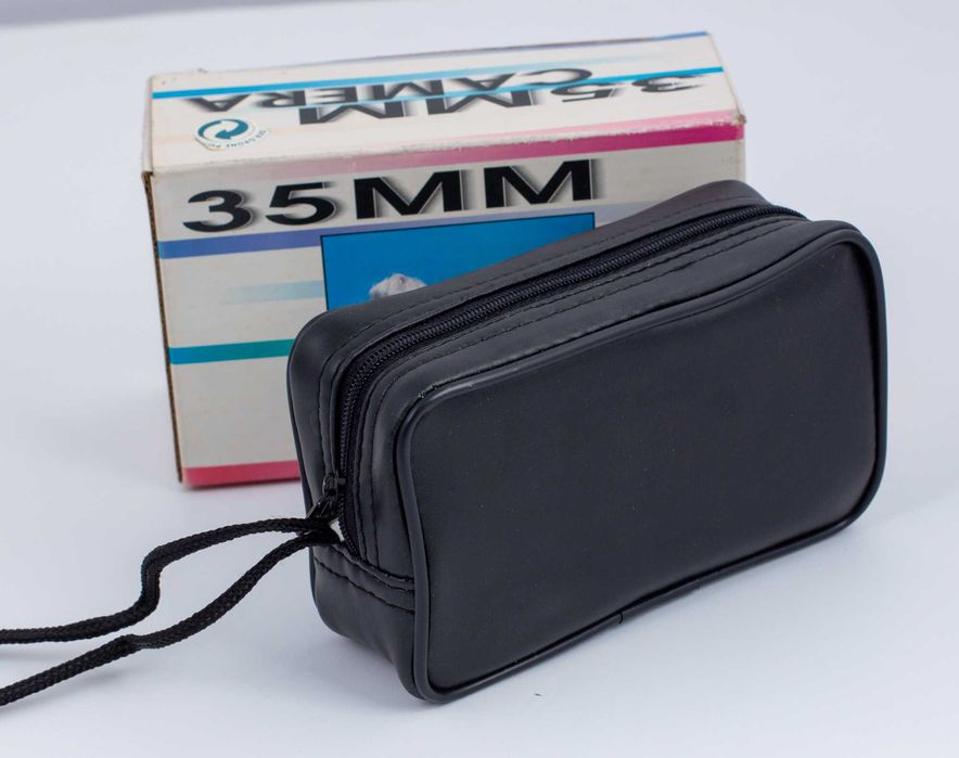 Camera analogica, de rolo, NOVA, na caixa