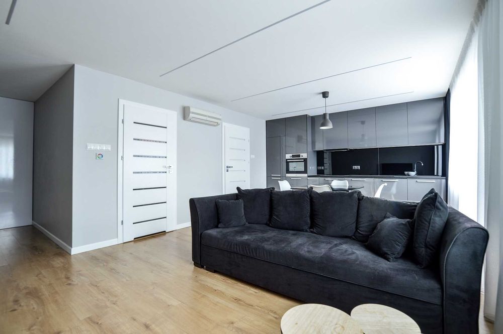 luksusowe mieszkanie, klima, smart tv, led RGB klimatowe