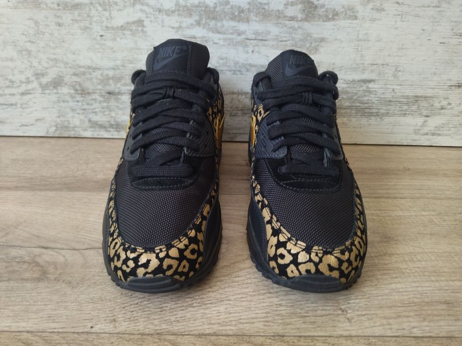 Жіночі кросівки Nike air max 90.