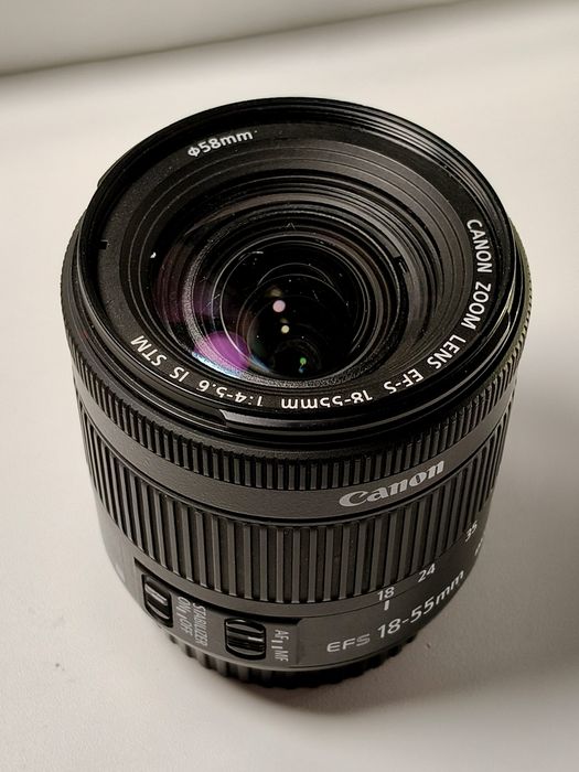 Фотоаппарат Canon 250d