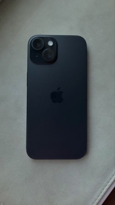 Продам IPhone 15