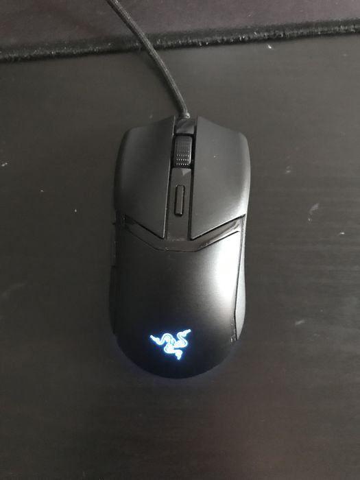 Rato gamer razer cobra