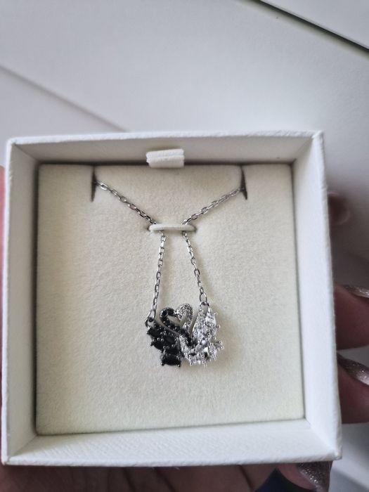 Кулон Swarovski swan