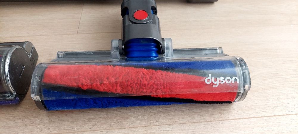 Dyson v10 Absolute