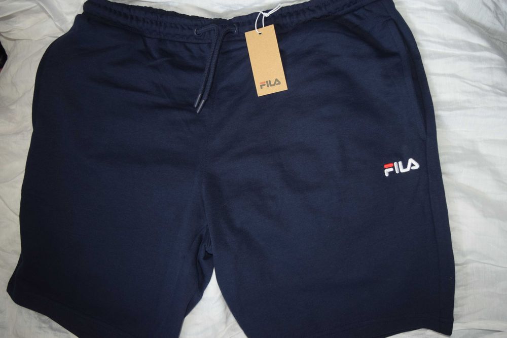 Fila Oryginalne spodenki męskie nowe z kieszonkami_XL