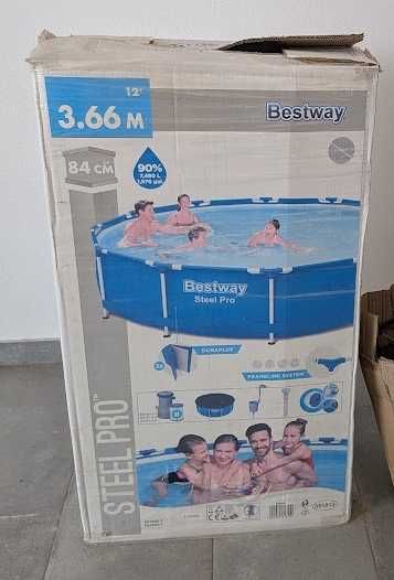 Piscina bestway 366x84 cm com tudo exceto a piscina (Em Óbidos)