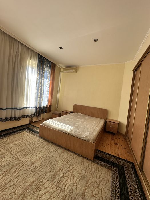 Реальная 2-ка в Центре, Архитектора Бекетова, Ул. Гиршмана 17