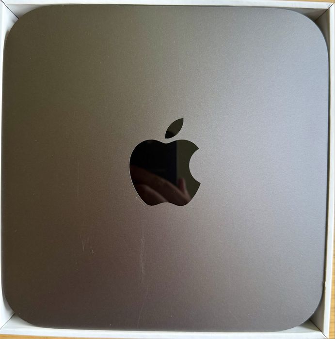 Apple Mac mini 2018 intel core i7 512GB
