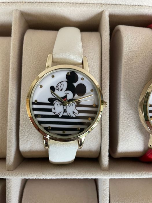 Relógio Disney como novo