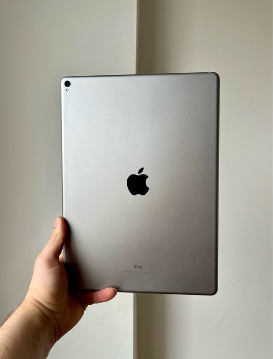 iPad Pro 12.9 (Gen-2) 64 GB ІДЕАЛ 120 герц Айпад про 12.9 (ген-2) 64 гб