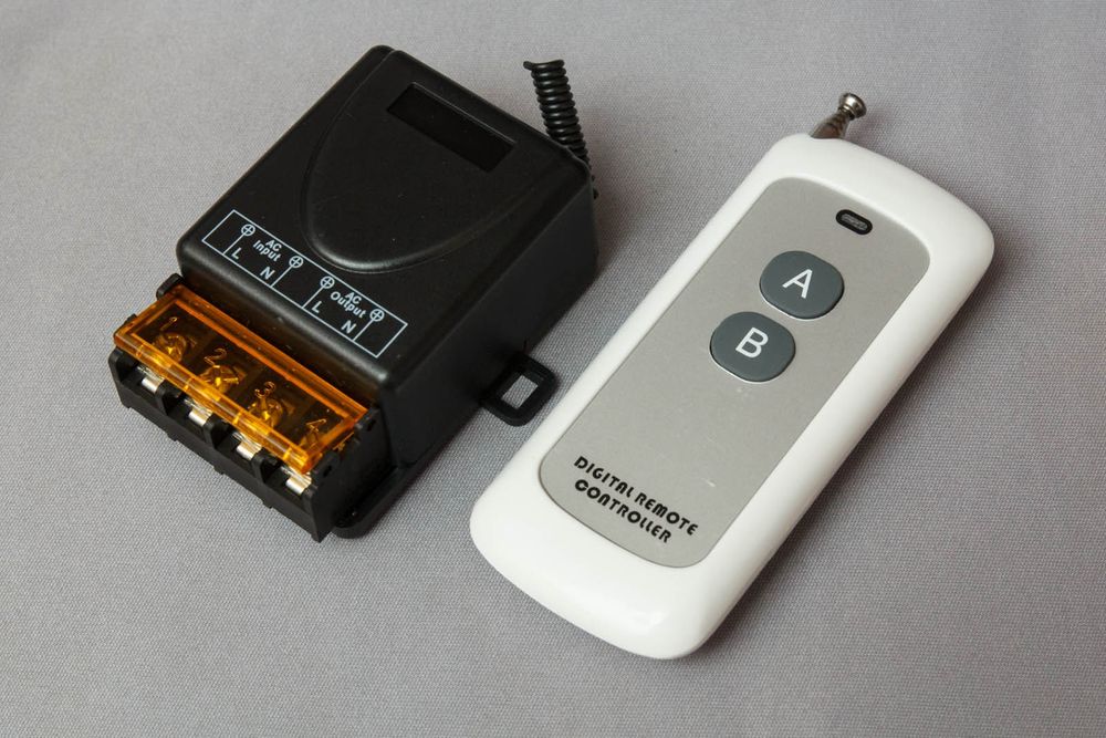 Мощный радио выключатель, радиореле 220В 3kW + пульт 433МГц