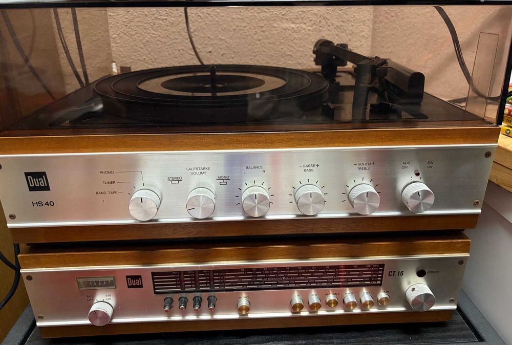 Hi-Fi Dual, Gira-discos HS 40, Sintonizador CT 16 e Colunas Originais