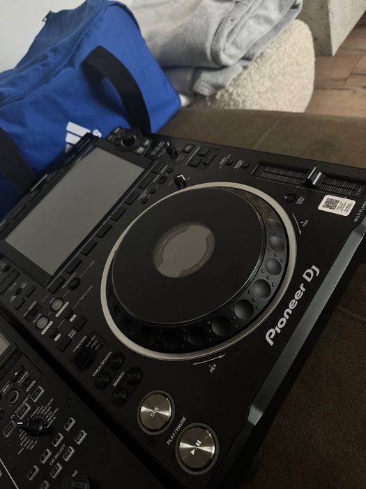2 x Pioneer Dj CDJ 3000