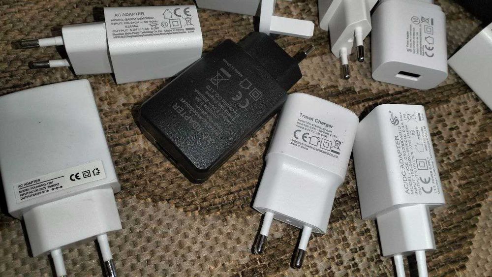 18 USB блок живлення одним лотом
