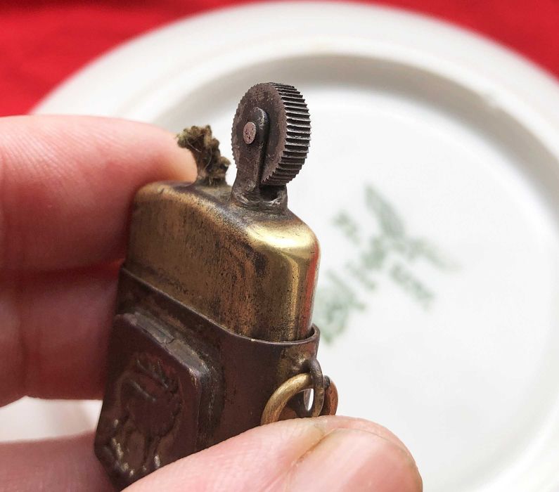 Зажигалка  немецкого офицера W&G 1933 Вермахт находка в селе Ковалевка