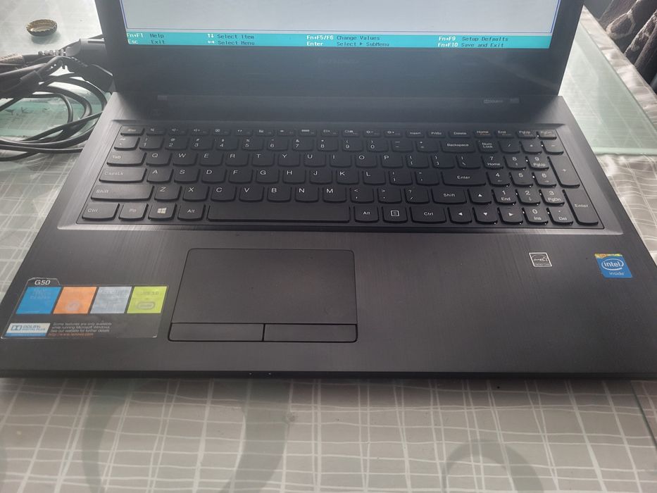 Laptop Lenovo G50-30 sprawny ladny komplet