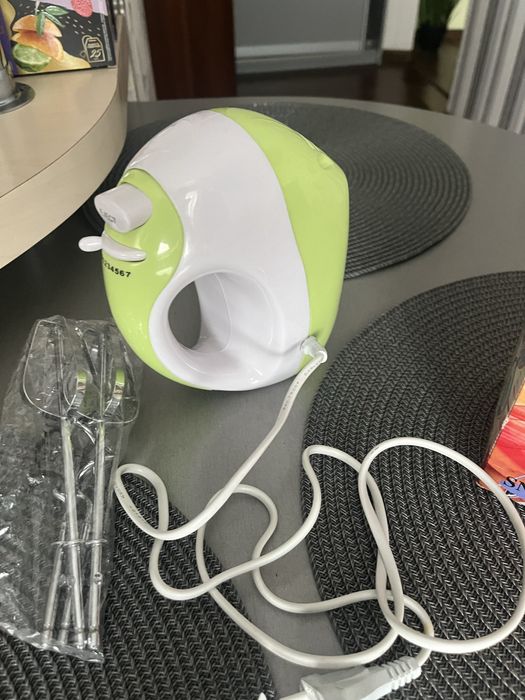 Продам миксер новый