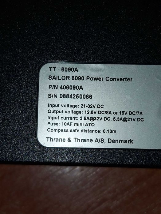 SAILOR 6090  21-32V---12-15V DC 8A. DENMARK новый