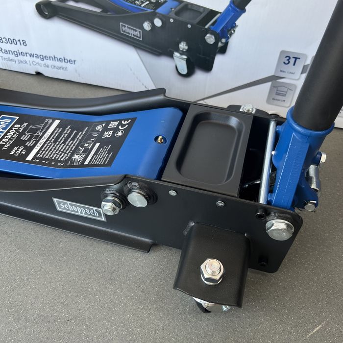 Scheppach Підкатний двопоршневий домкрат 3 Тони низька посадка