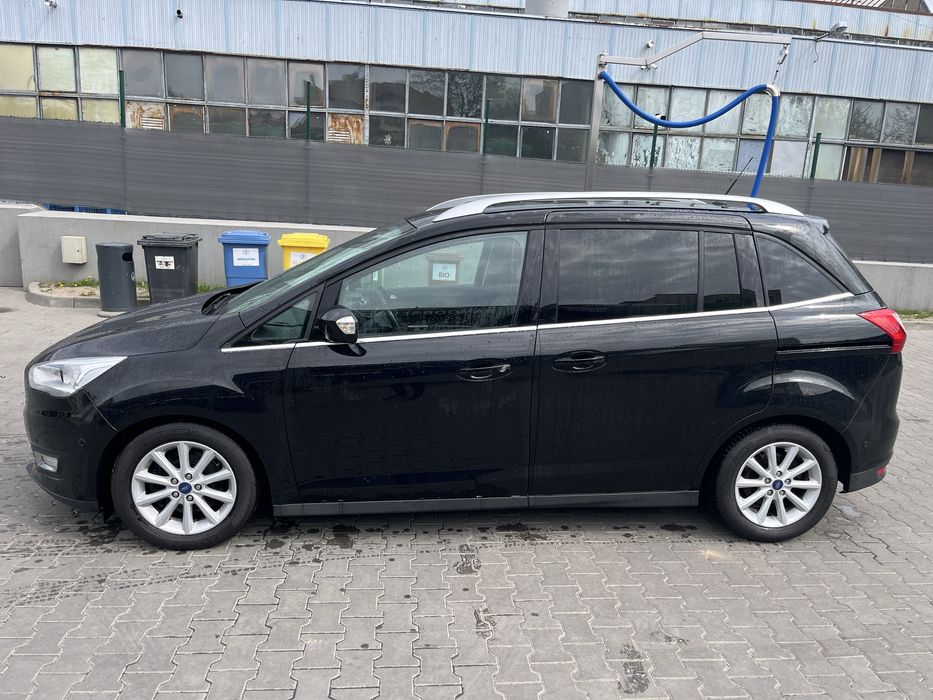 Ford Grand C-Max . Stan idealny. 122000 przebiegu.