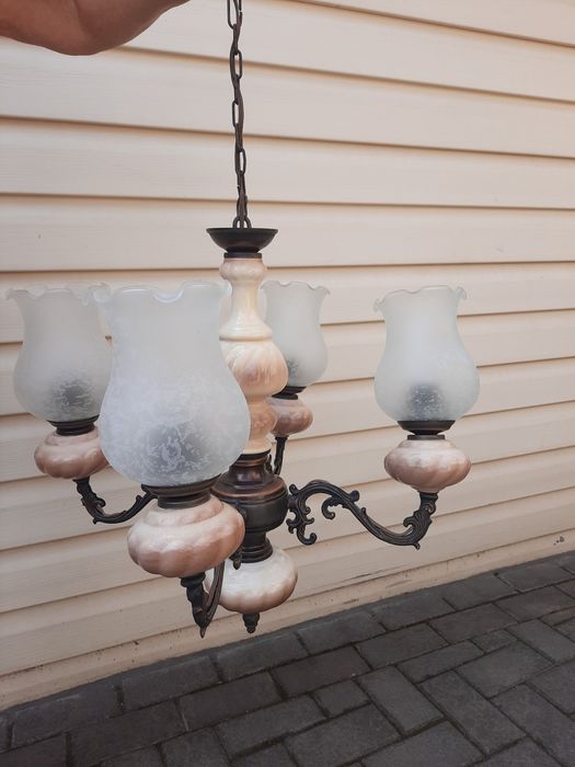 Люстра  4 лампы фарфоровая