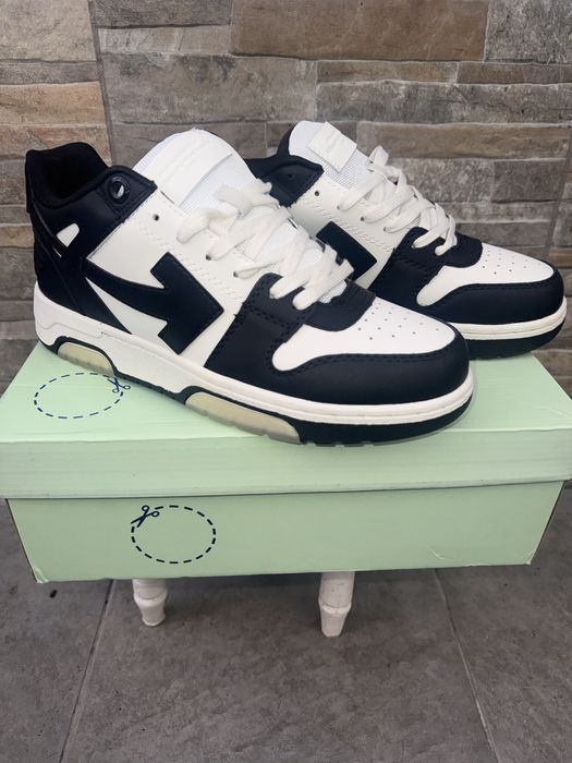 Sapatilhas off white tam 43